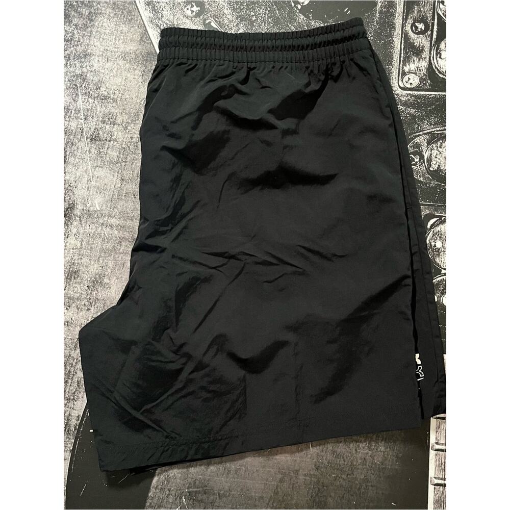NWT Reebok Training Shorts - Picture 4 of 4